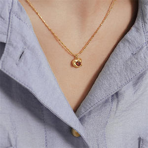 Vente chaude 18K Plaqué Or Rouge Zircon Cubique Coeur Pendentif Collier Femmes Élégantes Bijoux Fête Des Mères Cadeau - Product Image 2