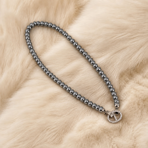 Collar de perlas redondas grises al por mayor OEM/ODM con cierre circular de circonita, joyería elegante para mujer, material personalizable - Product Image 2