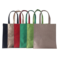 Tissu non tissé imperméable et anti-UV en rouleaux de matériau laminé au laser pour la fabrication de sacs