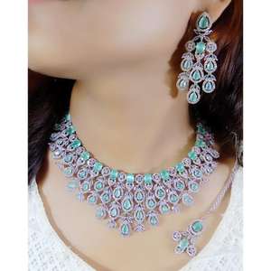 Tendance bijoux 2025 nouveautés mode AD pierre ensembles de bijoux pour femmes en AD pierre produit en vrac - Product Image 4