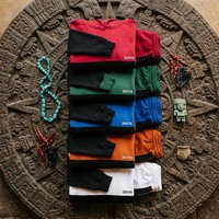 Ensemble de sweats à capuche en coton 450 GSM avec broderie aztèque color block pour hommes, personnalisable OEM, rouge cramoisi et or, style streetwear mexicain, ensemble assorti, MOQ50