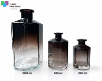 Ensemble de diffuseurs à bâtonnets hexagonaux en verre, personnalisables avec logo, luxe, dégradé marron, pour aromathérapie, avec bouchons et bâtonnets en rotin