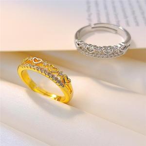 Anello Aperto Regolabile a Forma di Cuore, Anello Moderno da Donna - Product Image 3