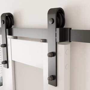 Kit porta porta fienile scorrevole 12ft con rivestimento in acciaio al carbonio e polvere nera, per porte in legno doppie By-pass - Product Image 4