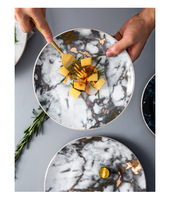 Assiette en céramique écologique de Style nordique pour une utilisation au restaurant salade et plat à steak de mode en gros avec motif en marbre