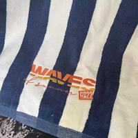 Serviette de plage en éponge épaisse personnalisée à rayures Jacquard 100% coton de qualité supérieure utilisation quotidienne antimicrobienne