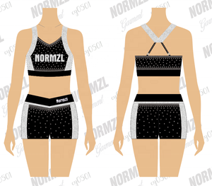 Set Completo per il Riscaldamento da Cheerleader: Giacca da Baseball, Top Attillato con Strass Lucidi, Pantaloncini e Borsa Glitterata per Pompon - Product Image 2
