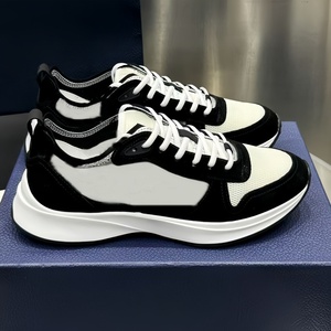 Chaussures de course de créateur de qualité supérieure, respirantes en maille, pour femmes avec boîte, baskets décontractées pour hommes, chaussures de marche décontractées - Product Image 1