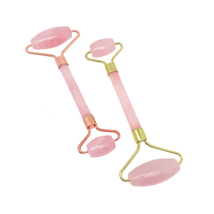 Esthéticienne fournit des produits de soins de la peau rouleau de <span class=keywords><strong>jade</strong></span> rose naturel masseur de visage avec logo personnalisé - Product Image 6