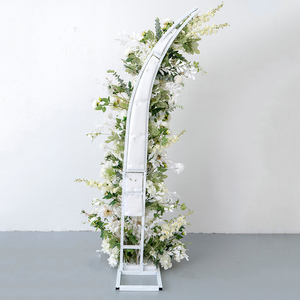Arco de Flores Artificiales Blanco, Rosa y Champán, Decoración Elegante para Bodas, Fondo para Fotos, Hecho a Mano - Product Image 5