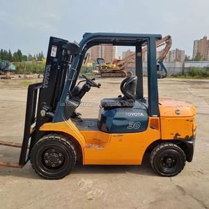 Vente Flash Chariot Élévateur Diesel 4x4 d'occasion de 3 Tonnes, Fabrication Japonaise pour 7FD30, Garantie 1 An, Bon État - Product Image 3