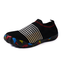 Chaussures aquatiques de plage 2026 pour activités de plein air, chaussures de canyoning, chaussures chaussettes, chaussures de wading antidérapantes pour femmes pour parc aquatique et bord de mer