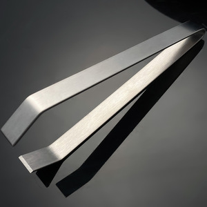 Pince à épiler en acier inoxydable pour poils de porc, outil de retrait des os de volaille, de poisson et des plumes de canard, couleur argent, fabriqué à Jieyang - Product Image 4