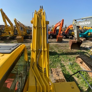 รถขุดไฮดรอลิกแบบตีนตะขาบ Komatsu PC200 มือสอง ใช้งานน้อย ประหยัดน้ำมัน ค่าใช้จ่ายต่ำ เหมาะสำหรับงานก่อสร้าง - Product Image 5