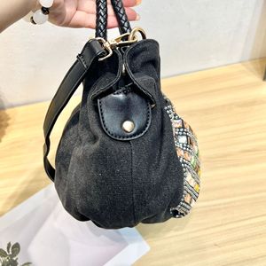 <span class=keywords><strong>Borsa</strong></span> tote in denim retrò con strass scintillanti, <span class=keywords><strong>borsa</strong></span> a tracolla Y2K con strass colorati, <span class=keywords><strong>borsa</strong></span> a tracolla con coulisse di grande capacità - Product Image 5