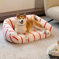 Canapé de luxe personnalisé pour animaux de compagnie Nouveau design Lit souple et imperméable en fausse fourrure pour petits et moyens animaux de compagnie Lit amovible pour chat et chien Emballage en carton