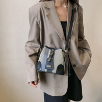 Sacs pour femmes mode PU fille rétro petit sac carré Simple bouton épaule dame bandoulière téléphone seau sac femme fête