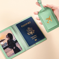 Logo personnalisé Vente en gros Porte-passeport et étiquette de bagage en cuir PU Ensemble