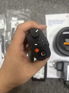 Gốc <span class=keywords><strong>Motorola</strong></span> Long Range Walkie Talkie R5 đài phát thanh xách tay kỹ thuật số <span class=keywords><strong>Motorola</strong></span> R5 chống cháy nổ hai cách phát thanh Walkie Talkie - Product Image 6