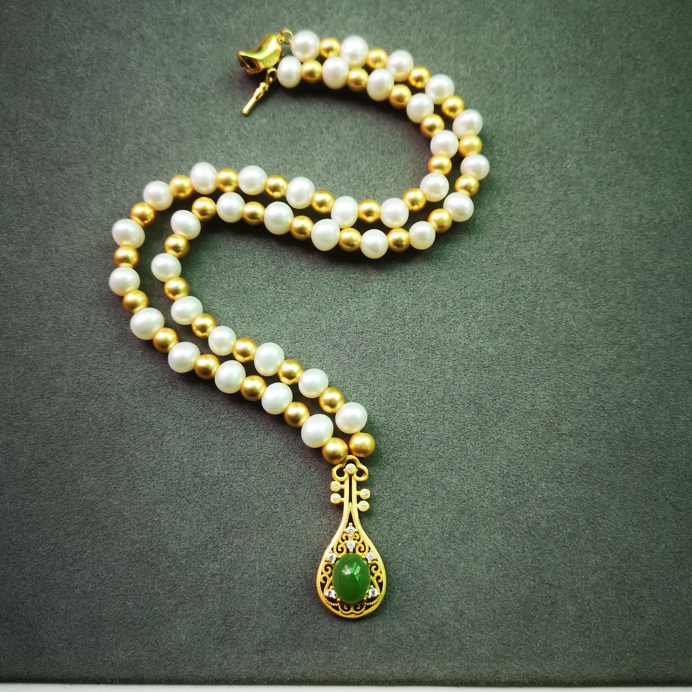 Collana + certificato + scatola di velluto (Modello 1:45 cm)