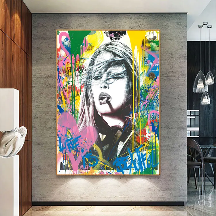 Seni Aktor Grafiti Modern Seorang Wanita Merokok dengan Poster Lukisan Kanvas Rokok dan Gambar Seni Dinding Cetak untuk Dekorasi Rumah
