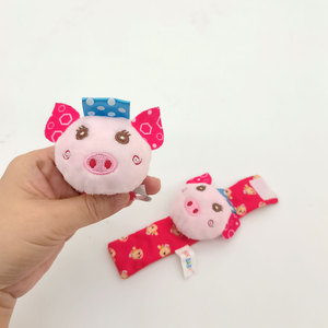 Ensemble de hochets pour poignets et chaussettes 4 en 1 pour bébé, hochets de <span class=keywords><strong>cheville</strong></span> en peluche et doux pour bébé. - Product Image 2