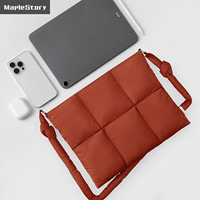 Housse matelassée pour ordinateur portable en nylon couleur sienne brûlée pour femme, 13, 14, 15,6, 16 pouces, sac à bandoulière avec sangle, logo personnalisé, faible MOQ