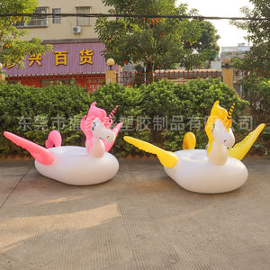 Flotador <span class=keywords><strong>de</strong></span> piscina <span class=keywords><strong>de</strong></span> unicornio <span class=keywords><strong>de</strong></span> PVC duradero grande con logotipo personalizado para fiestas <span class=keywords><strong>de</strong></span> natación, eventos acuáticos, piscina y playa - Product Image 1