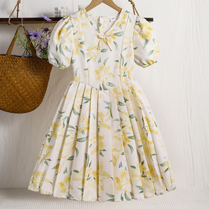 Nuovo Vestito Estivo da Bambina con Stampa Stile Country Europeo e Americano, Abito Principessa a Maniche Corte con Fiocco e Scollo a V, Bestseller - Product Image 1