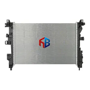 Fiat/jeep/ram Factory sistema di raffreddamento del motore di buona qualità OEM 68247208AA CU13533 radiatore completo in alluminio Henan 12 mesi HB 26