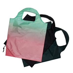 カラフルなカスタムrpetポリエステル生地折りたたみ式ショッパーバッグ - Product Image 3