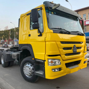 Тягач <span class=keywords><strong>SINOTRUK</strong></span> HOWO 371 л.с. <span class=keywords><strong>6x4</strong></span>, грузоподъемность 25 т, для тяжелых логистических перевозок - Product Image 1