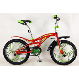 Petit vélo <span class=keywords><strong>BMX</strong></span> de 20 pouces avec engrenage à vitesse unique Tige d'entraînement américaine pour l'équitation freestyle Entraînement de saut de rue en hiver Europe USA - Product Image 3