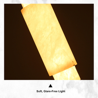 Luminaire suspendu LED haut de gamme en alabâtre avec cadre doré et finition laiton brossé, angle de faisceau 360°, cylindres empilés, pour couloir d'hôtel