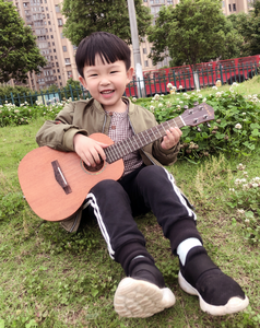 Ukelele soprano profesional de 23 pulgadas, instrumento de caoba con kit de iniciación de cuerda de nailon para principiantes, Geake U5 Hawaiian Ukalalee - Product Image 6