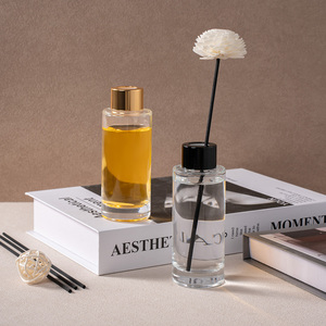 Botella de Vidrio Redonda Vací<span class=keywords><strong>a</strong></span> de Lujo Personalizada de 100 ml para Aromaterapia, Botella Difusora de Aceites Esenciales con Tapa para el Hogar - Product Image 3