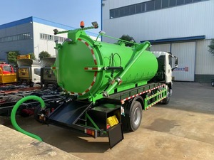 ISUZU 4x2 12000 litri 12 tonnellate di aspirazione delle acque reflue camion Diesel con cisterna settica per servizi di igiene manuale - Product Image 6