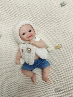 6 Zoll Mädchen Silikon Mini-Puppe Realistische Neugeborenen-Babyfigur Weiches Spielzeug zur Stresslinderung Handgefertigt Sicher Sammlerstück Geschenk für Kinder