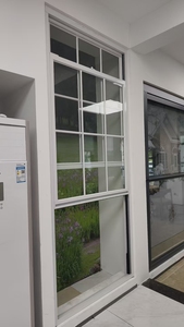 หน้าต่าง UPVC แบบเลื่อนเดี่ยว สไตล์อเมริกัน สีตามสั่ง ดีไซน์ทันสมัย - Product Image 3