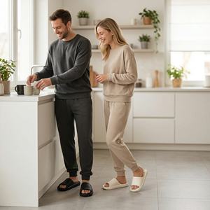 Zapatillas UNISEX de Material EVA Reciclable, Antideslizantes, Acolchadas, Transpirables e Impermeables para Baño, Interior/Exterior - Product Image 3