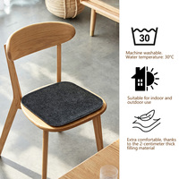 Coussin de siège moderne en mousse à mémoire de forme, antidérapant, avec housse en feutre carrée, rembourrage épais, amovible et lavable, pour chaises de salle à manger et usage domestique/bureau