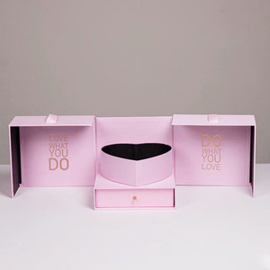 Commercio all'ingrosso quadrato doppio strato grande a forma di cuore scatole a basso prezzo due lato aperto confezione regalo per gioielli con fiore - Product Image 5