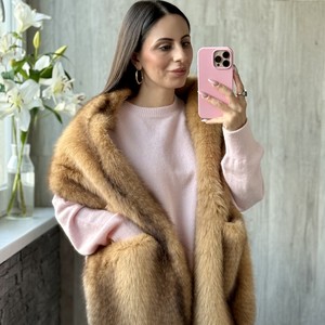 Châle long <span class=keywords><strong>en</strong></span> <span class=keywords><strong>fausse</strong></span> <span class=keywords><strong>fourrure</strong></span> pour femme, écharpe, étole, col <span class=keywords><strong>en</strong></span> <span class=keywords><strong>fourrure</strong></span>, cape avec cache-cou pour mariage, fête, chaleur, accessoires de mode de luxe - Product Image 1