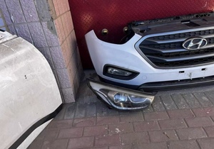 Pièce d'occasion d'origine démontée : Ensemble de pare-chocs Elantra 865112Y000, Ventilateur électronique, <span class=keywords><strong>Radiateur</strong></span>, Phare avant, Grille avant pour Hyundai Ix35 - Product Image 4
