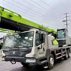 Camion grue Zoomlion d'occasion économique de 35 tonnes, conforme aux normes EPA pour les applications de construction - Product Image 1