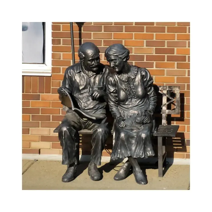 Outdoor Street Decoration Metal Craft Old Man And Woman Love Sculpture Bronze Old Couple Statue Sitting On Bench For Sale
