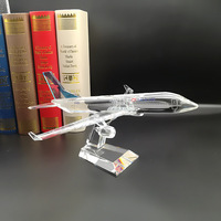 Noble Free Mold Modèle d'avion en cristal fait à la main Article décoratif d'avion clair et étincelant pour les fans d'aviation Cadeau d'affaires