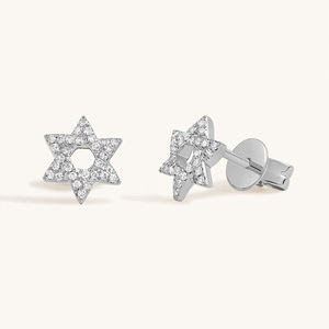 Joyería Juvenil Minimalista Xinyun: Aretes de Plata de Ley 925 con Forma de Estrella y Diamantes de Imitación - Product Image 3