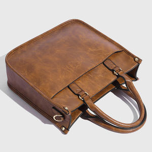 Sac fourre-tout rétro pour femme avec fermeture éclair, sac à bandoulière décontracté à large sangle, inspiré de l'Europe et des États-Unis - Product Image 4