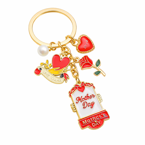 Porte-clés personnalisé en métal plaqué or, pendentif éventail floral pour la fête des mères, cadeau souvenir personnalisé pour femmes - Product Image 1